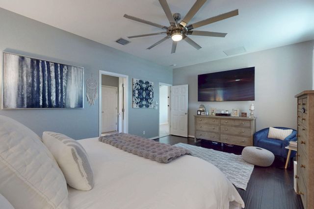 10551 Long Leaf Lane, Wellington, FL 33414