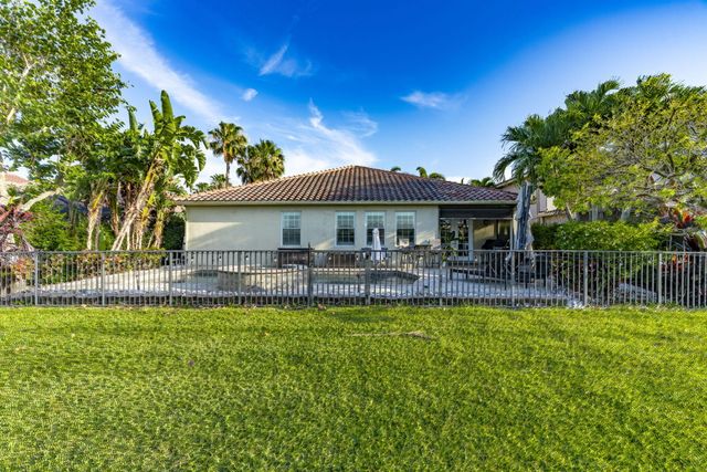 10551 Long Leaf Lane, Wellington, FL 33414