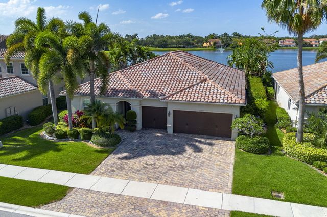 10551 Long Leaf Lane, Wellington, FL 33414