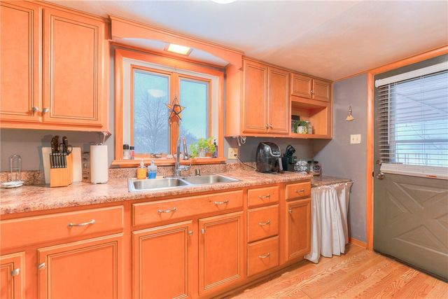 324 Lafferty Street, Jeannette, PA 15644