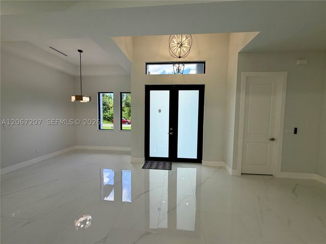 166 Wanatah Ave S, Lehigh Acres, FL 33974