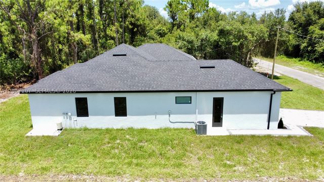 166 Wanatah Ave S, Lehigh Acres, FL 33974