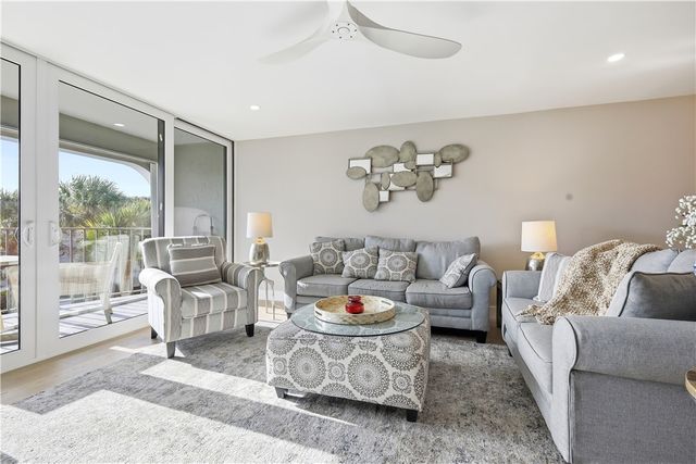 5300 Highway A1a None 301, Vero Beach, FL 32963