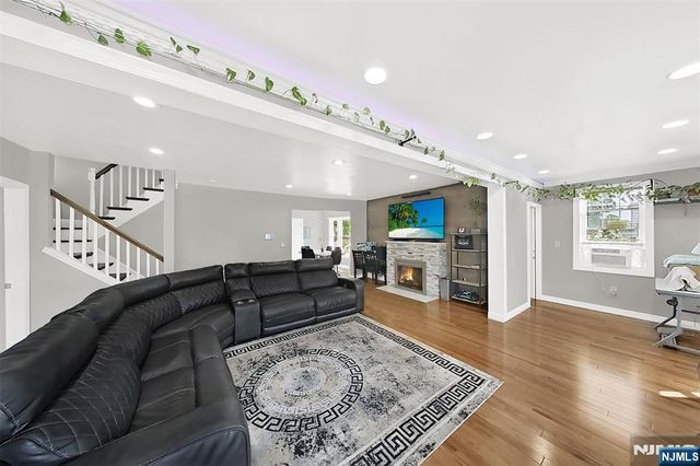 64 Van Houten Place, Belleville, NJ 07109