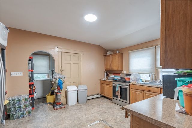 94 Clym Street, Providence, RI 02908