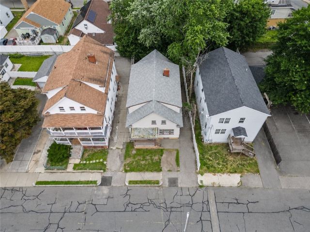 94 Clym Street, Providence, RI 02908