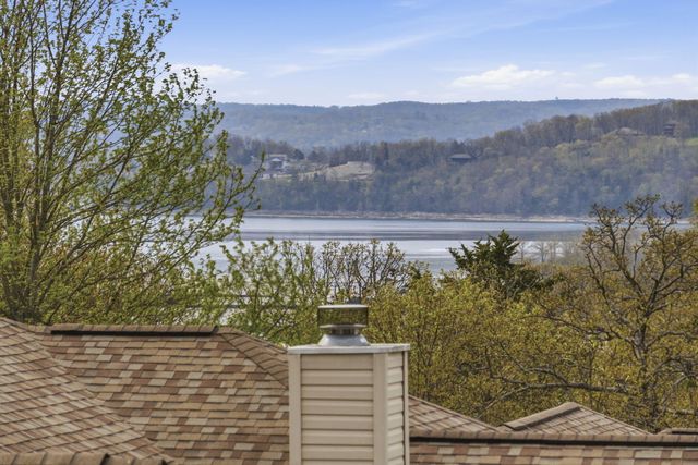 24 Starboard Drive Unit 9, Kimberling City, MO 65686