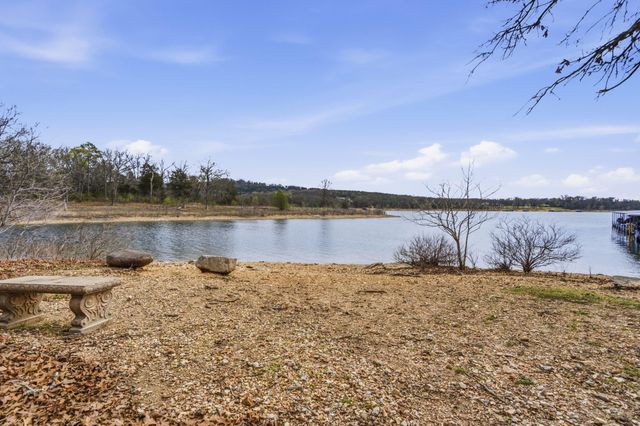 24 Starboard Drive Unit 9, Kimberling City, MO 65686