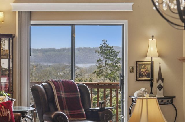 24 Starboard Drive Unit 9, Kimberling City, MO 65686