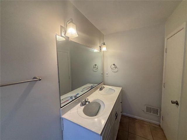 5080 Springtree Court, Lithonia, GA 30038