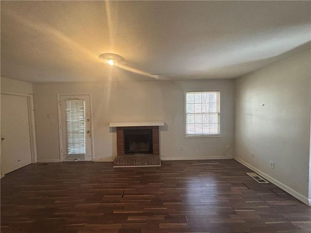 5080 Springtree Court, Lithonia, GA 30038
