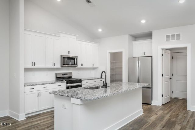 202 Custer Drive, Mebane, NC 27302