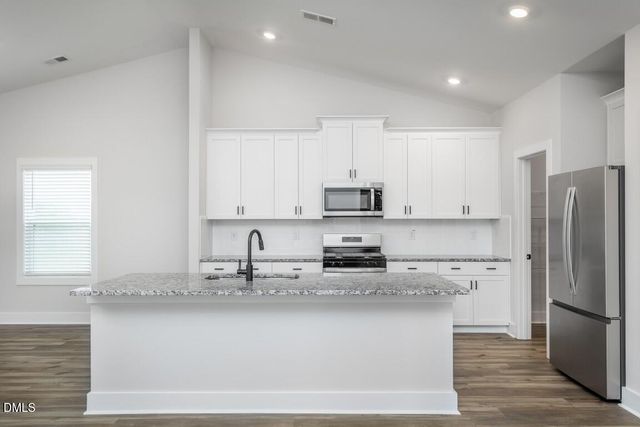 202 Custer Drive, Mebane, NC 27302