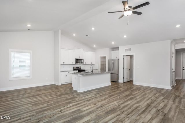 202 Custer Drive, Mebane, NC 27302