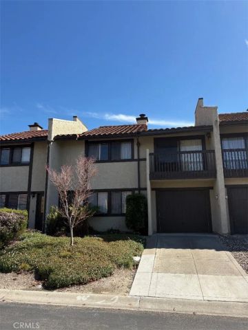 1009 Meadow Way, Arroyo Grande, CA 93420