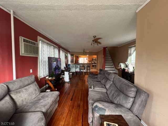 116 Prospect Ave, North Arlington Boro, NJ 07031