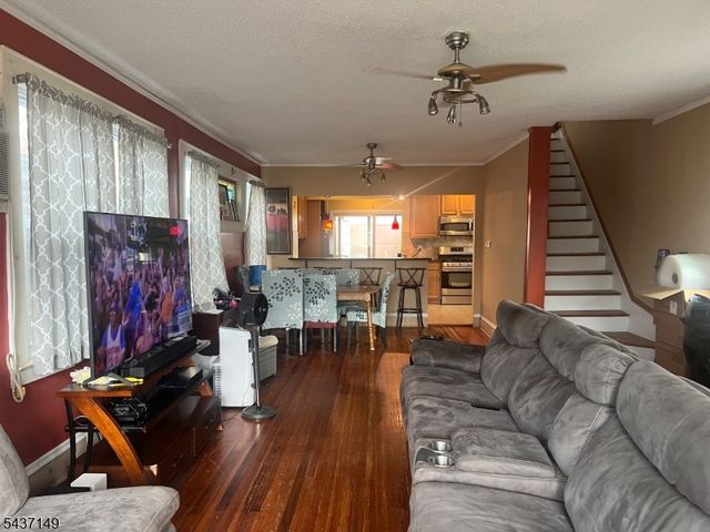116 Prospect Ave, North Arlington Boro, NJ 07031