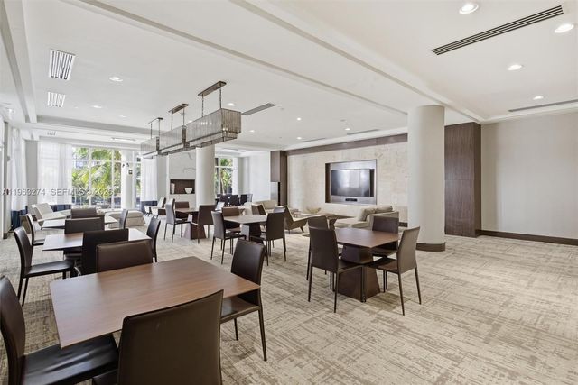 801 Brickell Key Blvd 3209, Miami, FL 33131