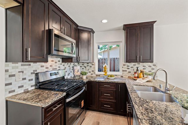 3512 Gemini Way, Sacramento, CA 95827