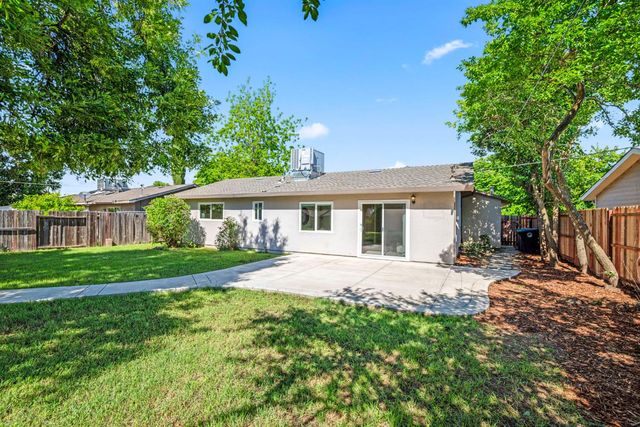 3512 Gemini Way, Sacramento, CA 95827