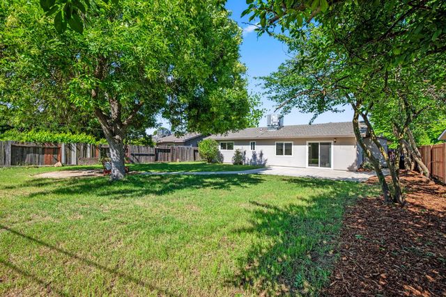 3512 Gemini Way, Sacramento, CA 95827