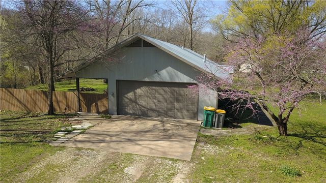 4920 Kreeger Road, Rogers, AR 72756
