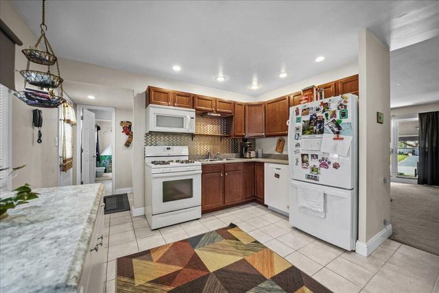 337 Southwood Drive, Michigan City, IN 46360