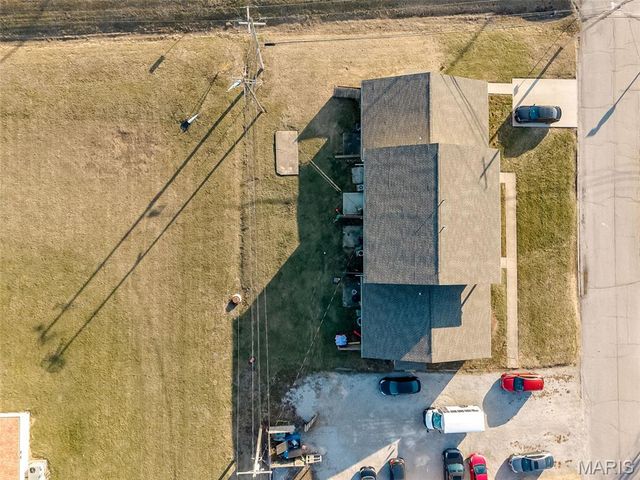 1 and 3 Georgetown Drive, Granite City, IL 62040