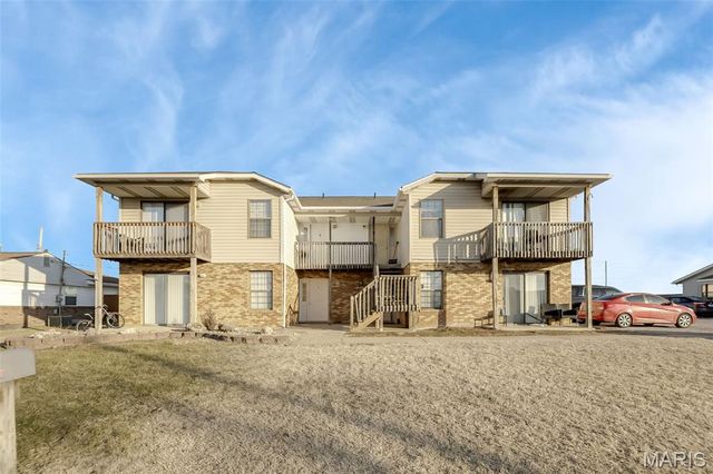 1 and 3 Georgetown Drive, Granite City, IL 62040