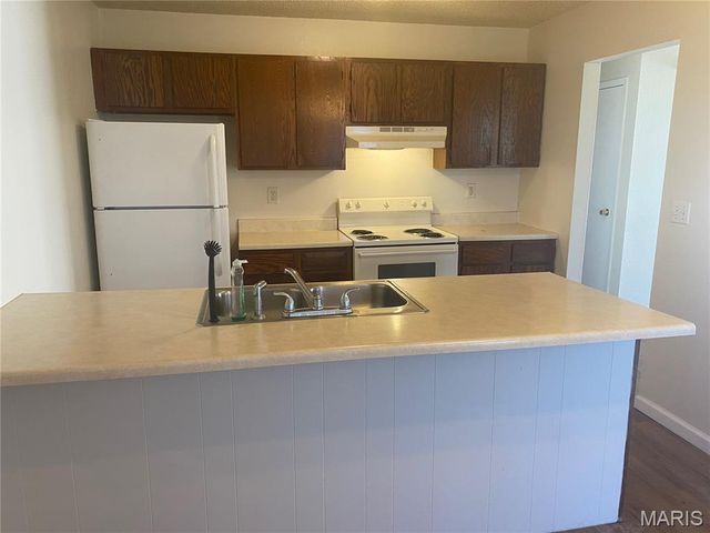 1 and 3 Georgetown Drive, Granite City, IL 62040