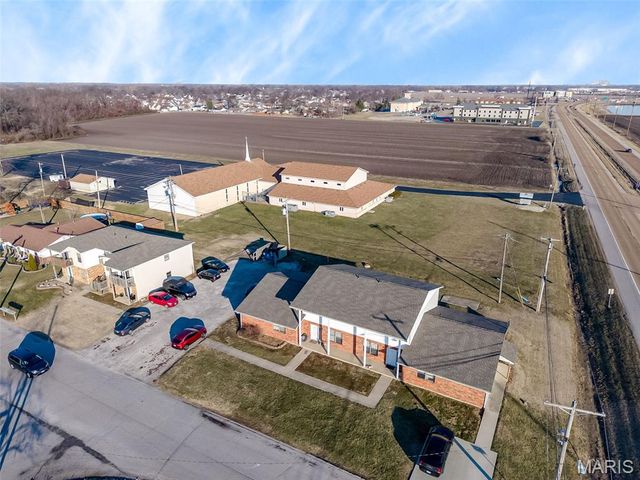 1 and 3 Georgetown Drive, Granite City, IL 62040