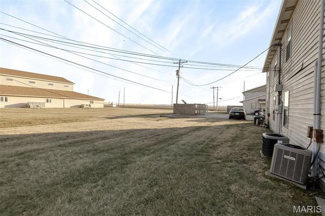 1 and 3 Georgetown Drive, Granite City, IL 62040