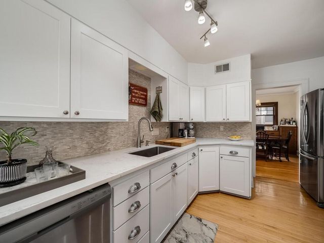 5224 Drew Avenue S, Minneapolis, MN 55410