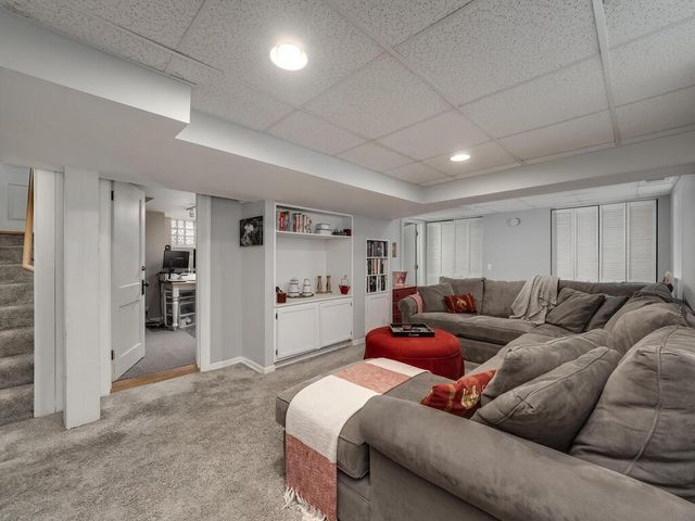 5224 Drew Avenue S, Minneapolis, MN 55410