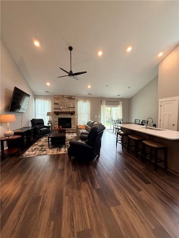 210 Founders Boulevard, Central, SC 29630