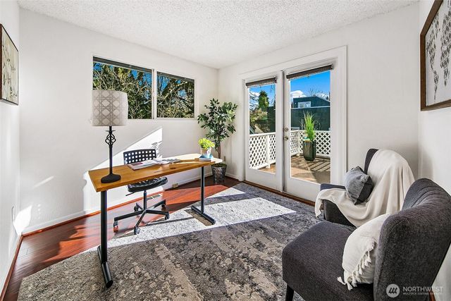 541 N 75th Street, Seattle, WA 98103