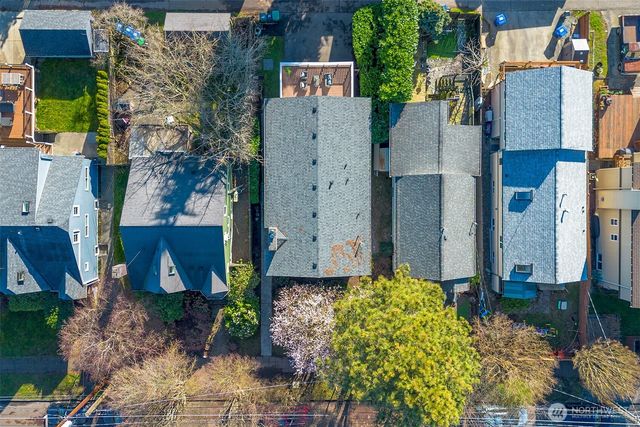 541 N 75th Street, Seattle, WA 98103