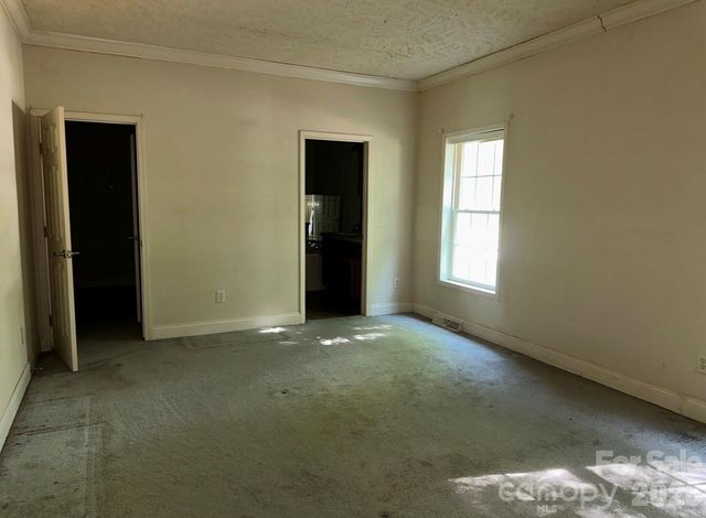 172 Jesse King Road, Advance, NC 27006
