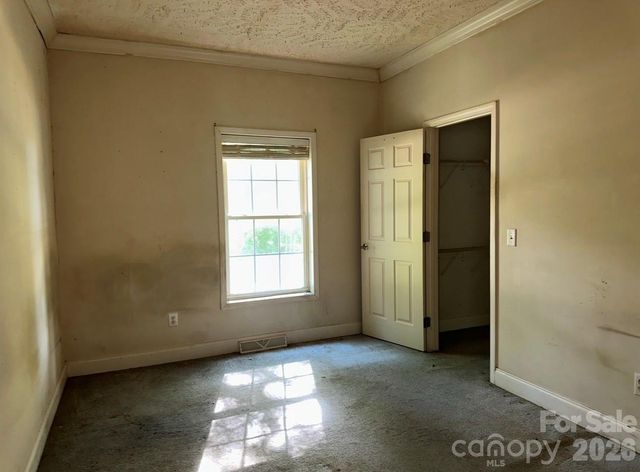 172 Jesse King Road, Advance, NC 27006
