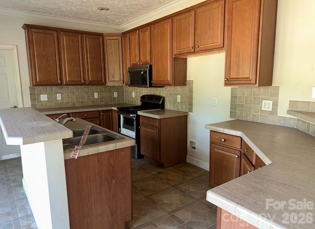 172 Jesse King Road, Advance, NC 27006