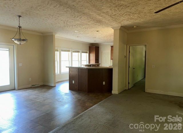 172 Jesse King Road, Advance, NC 27006