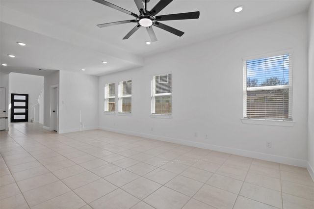 19384 Poppy Village Circle, Magnolia, TX 77355