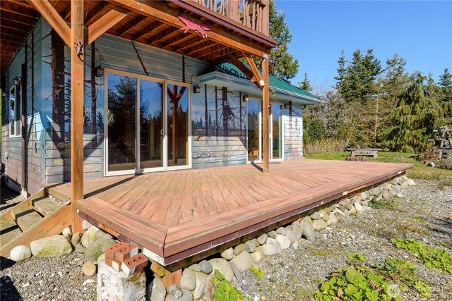 51 Gunn Road, Port Angeles, WA 98362