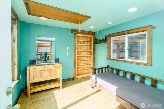 51 Gunn Road, Port Angeles, WA 98362