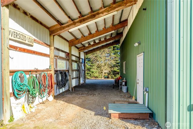 51 Gunn Road, Port Angeles, WA 98362