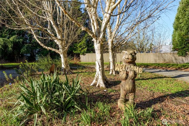 51 Gunn Road, Port Angeles, WA 98362