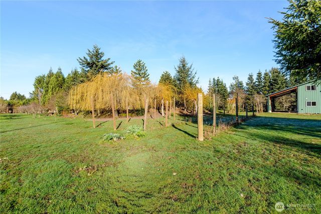 51 Gunn Road, Port Angeles, WA 98362