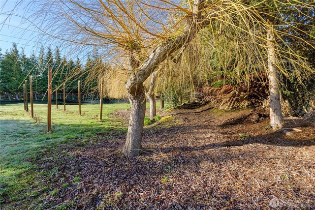 51 Gunn Road, Port Angeles, WA 98362