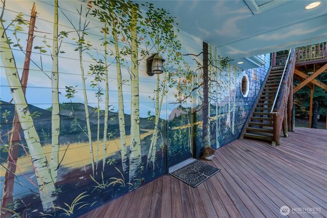 51 Gunn Road, Port Angeles, WA 98362