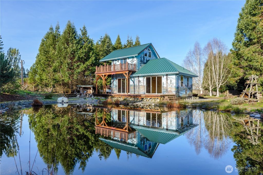 51 Gunn Road, Port Angeles, WA 98362